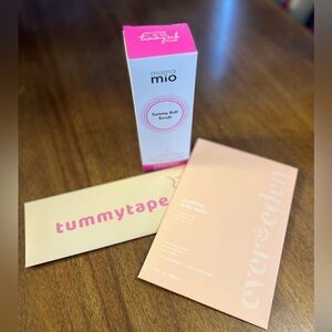 Mama Mio Tummy Rub Scrub and Evereden Soothing Belly Mask Set